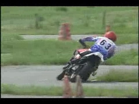 Permis moto 2005 - epreuve plateau