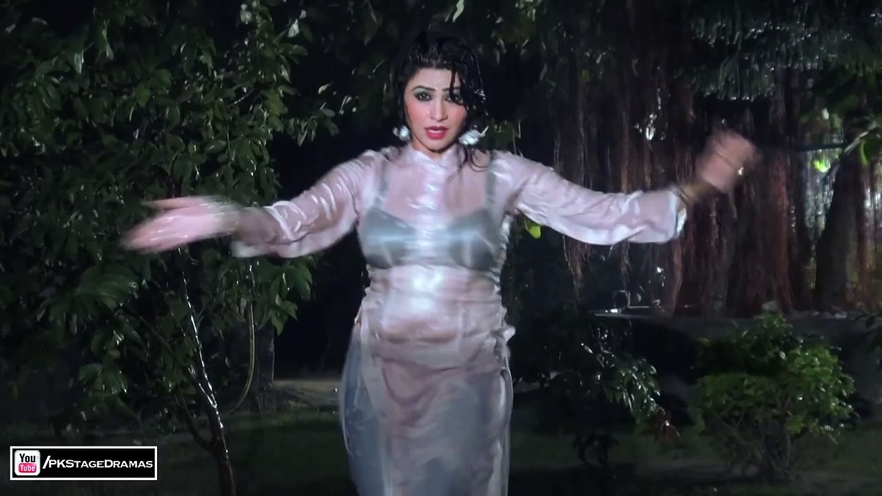 HAI ZALMAA - BINDIA UNSEEN RAIN MUJRA - PAKISTANI MUJRA DANCE 2014(1)