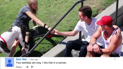 Girl Reveals Boobs in Public 😮