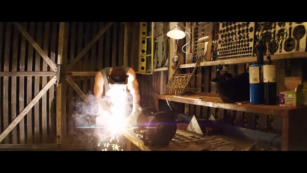 Magic Mike XXL Trailer (Teaser Trailer)
