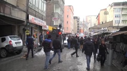 Dershaneye Ses Bombası Atıldı