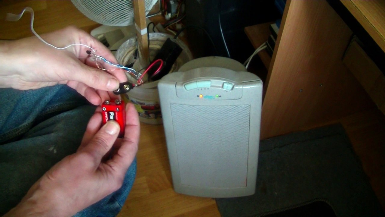 Easy build ESD, Static Electric Detector and also Ion detector Possibly