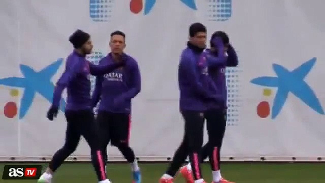 Luis Suarez didn’t appreciate OTT tackle from Mascherano at Barça training