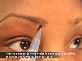 Faire ses sourcils (demande) & Make up Look