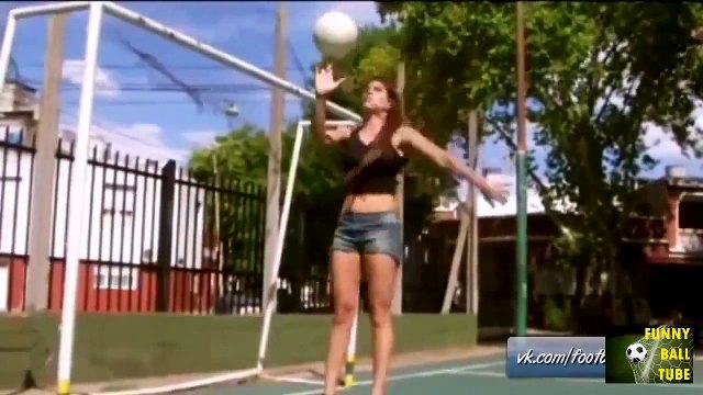 Girl Freestyle Football - Girl Football Skills - Women Football Freestyle Compilation2015