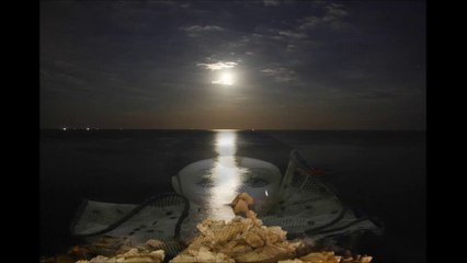 Au clair de la lune - Charles Trenet