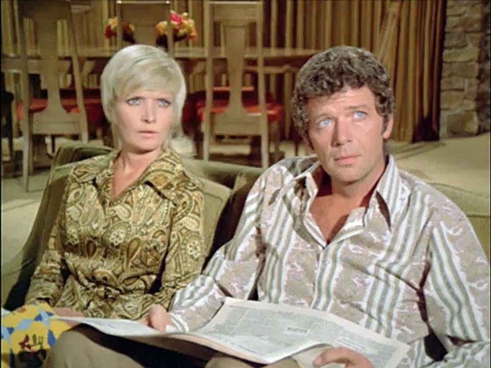 SNICKERS® - “The Brady Bunch”