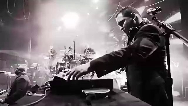 Pitbull - Feel This Moment ft. Christina Aguilera