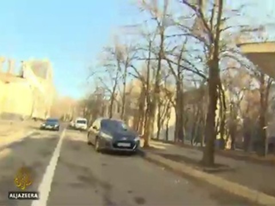 Ukraine ceasefire comes into force after heavy shelling