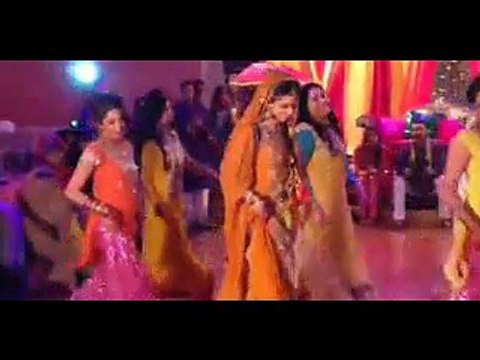 Hot BRIDE DANCE on her Wedding in Karachi -@- Tera Piyar Sajna- Full HD