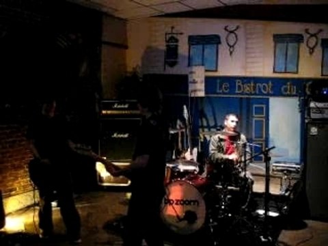 Faded Glory over behind concert BP ZOOM