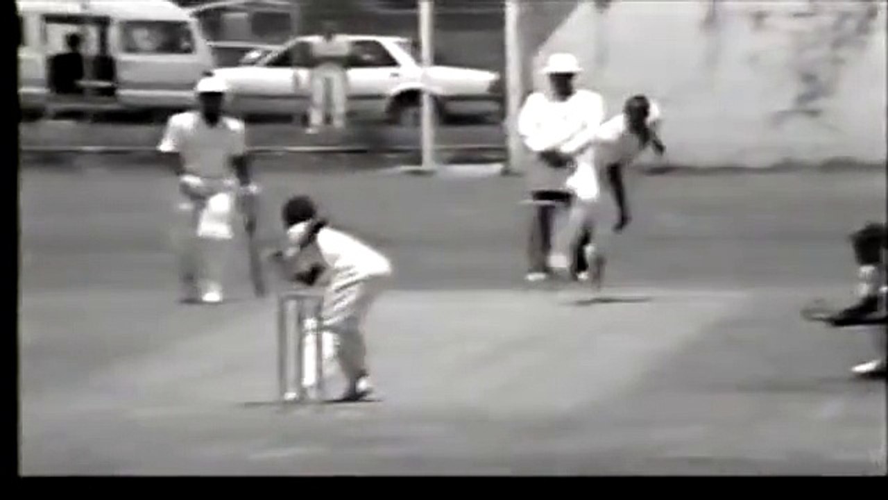 Brian Lara,15 Years OLD, batting in West Indies Youth Cricket