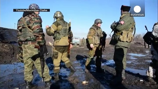 معارك طاحنة شرق أوكرانيا قبيل سريان اتفاق وقف إطلاق النار.