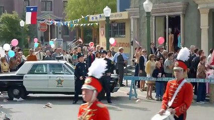 Les policiers aiment parier dans la nouvelle pub PMU