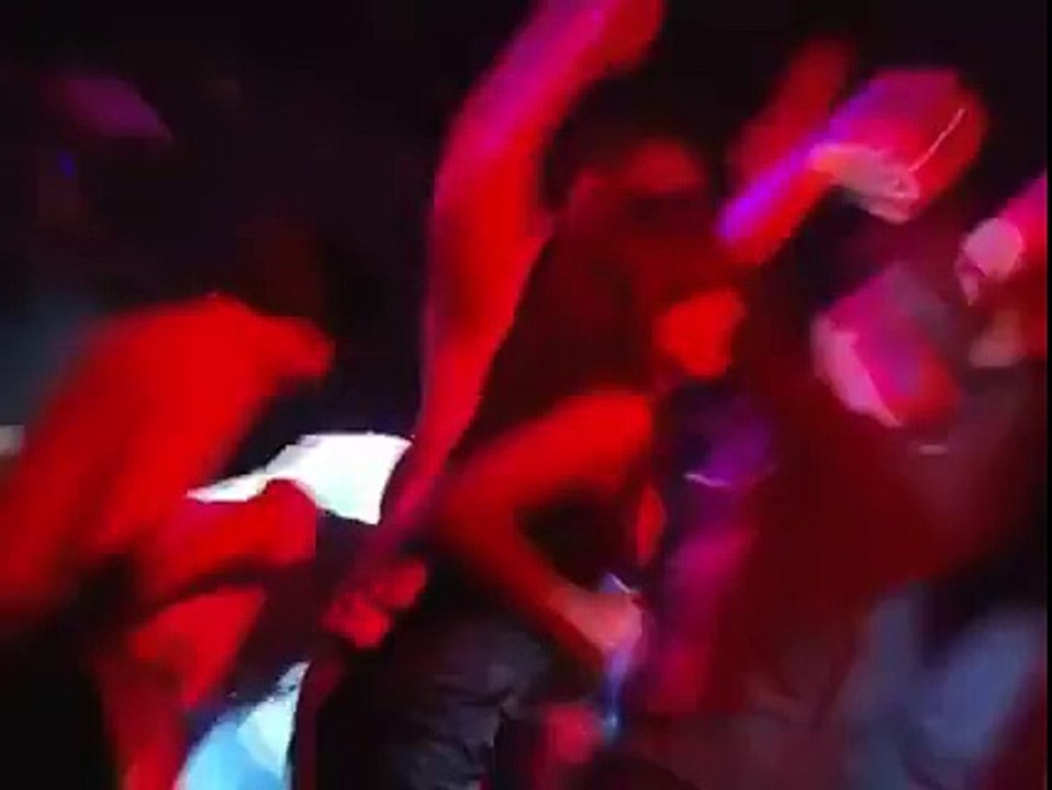 See what going on in a Party and How lady is Tun