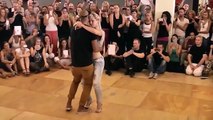Baile kizomba- Susie 'Dentu mi' letra español
