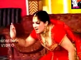 Way Gujra way by kubra malik hot mujra
