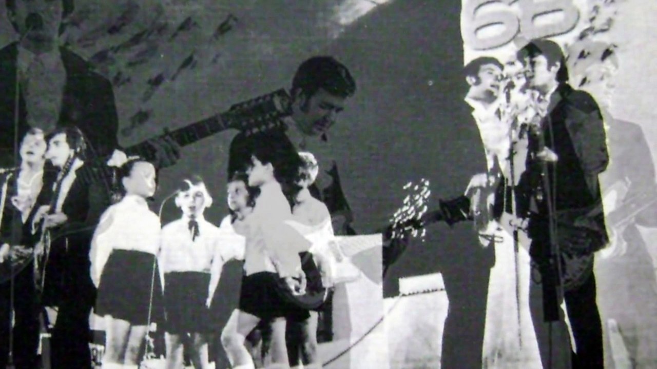 CZERWONE GITARY - Bez Naszej Winy