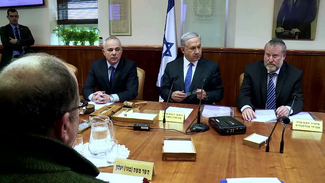 AFP - Le JT, 1ère édition du dimanche 15 février. Durée: 01:51