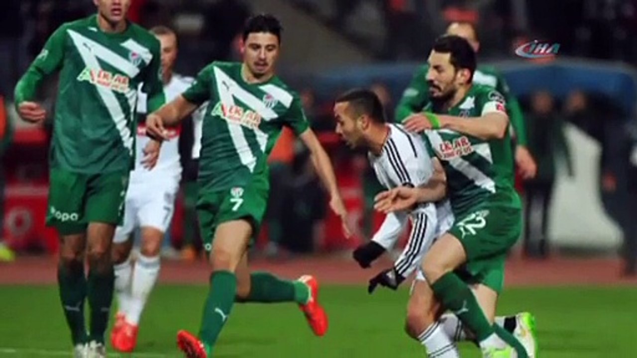 Demba Ba yine uçurdu