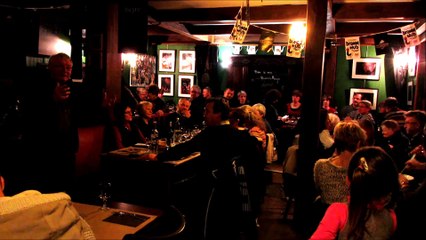 Repas chanté avec P'tit Louis - Extrait 1