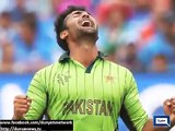 Sohail Khan's family celebrating his performance against India - Video Dailymotion