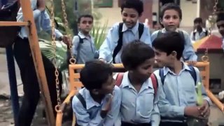 Pakistan ARMY SONG 2015 - Bara Dushman Bana Phirta Hai - Tribute to APS Children - Video Dailymotion