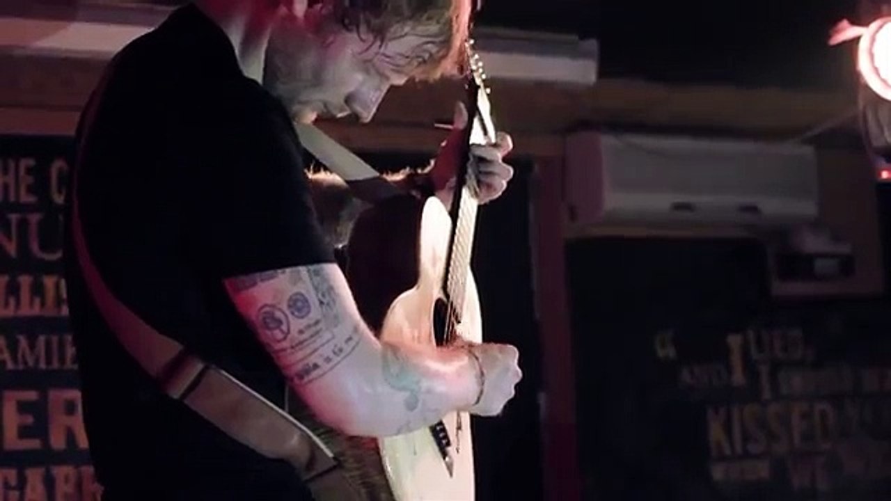 Ed Sheeran - A Team (Live in the Crowd, Ruby Sessions)