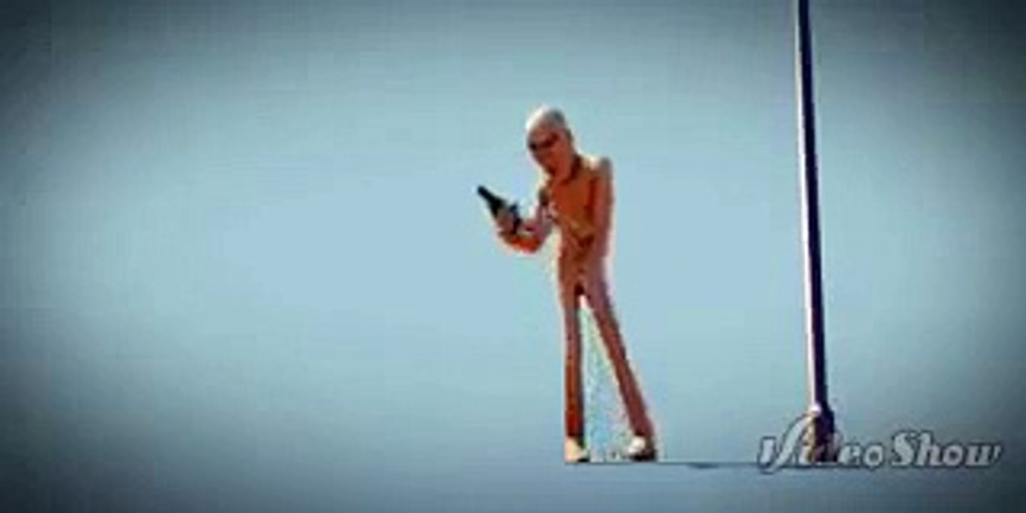 A great video for Heart broken People