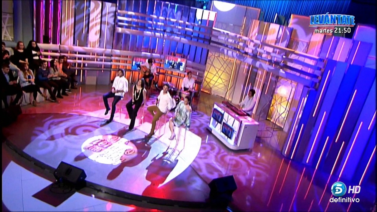 Los Supersingles cantan 'desde que tu te has ido'