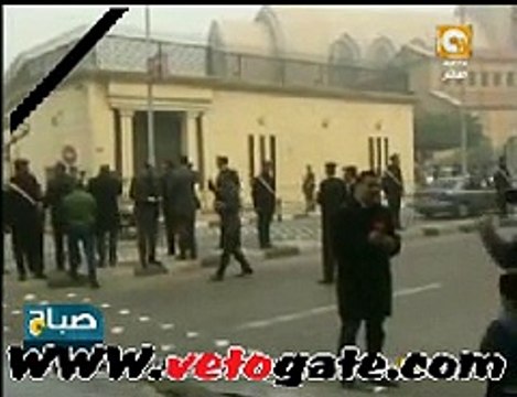 موكب السيسى يغادر الكاتدرائية بعد تقديم واجب العزاء