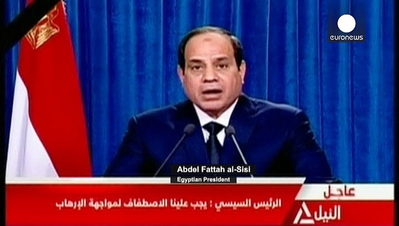 مصر ترد بقوة وتشن غارات جوية ضد مواقع تنظيم "الدولة الإسلامية" في ليبيا