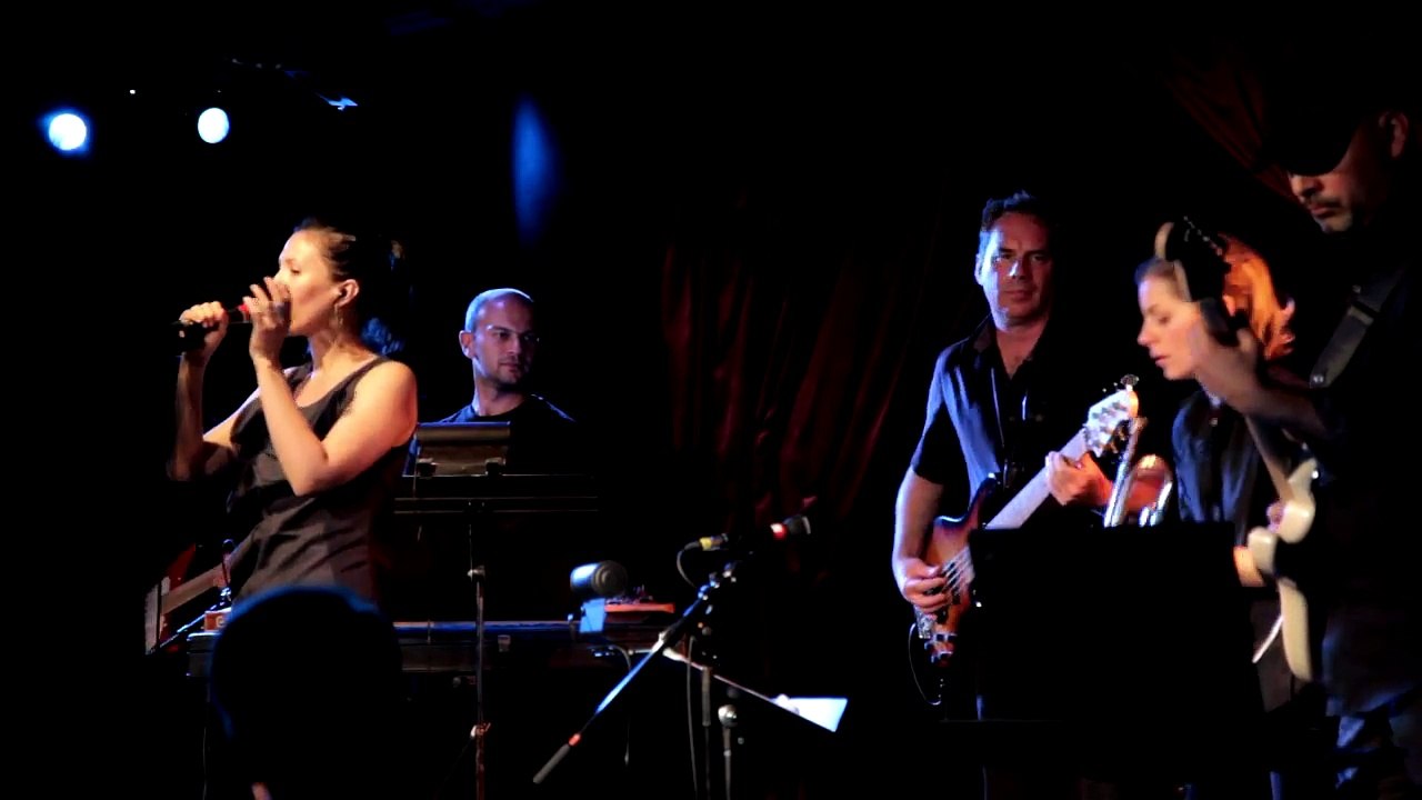 Minor Empire - Mendilimin Yesili