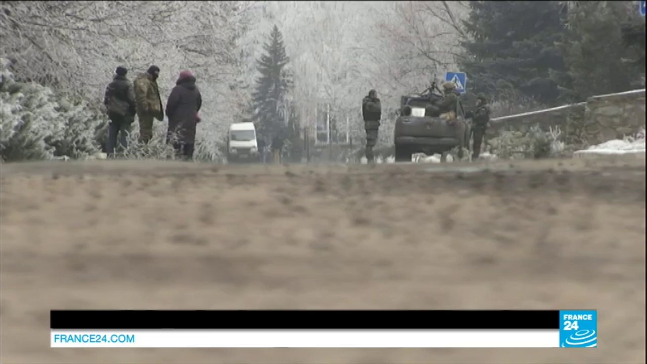 Ukraine : à Svitlodarsk, la population crie sa colère contre Kiev