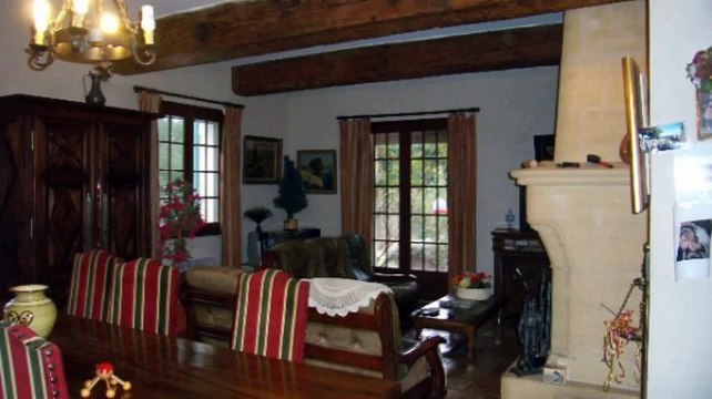A vendre - Maison/villa - Fontvieille (13990) - 6 pièces - 160m²