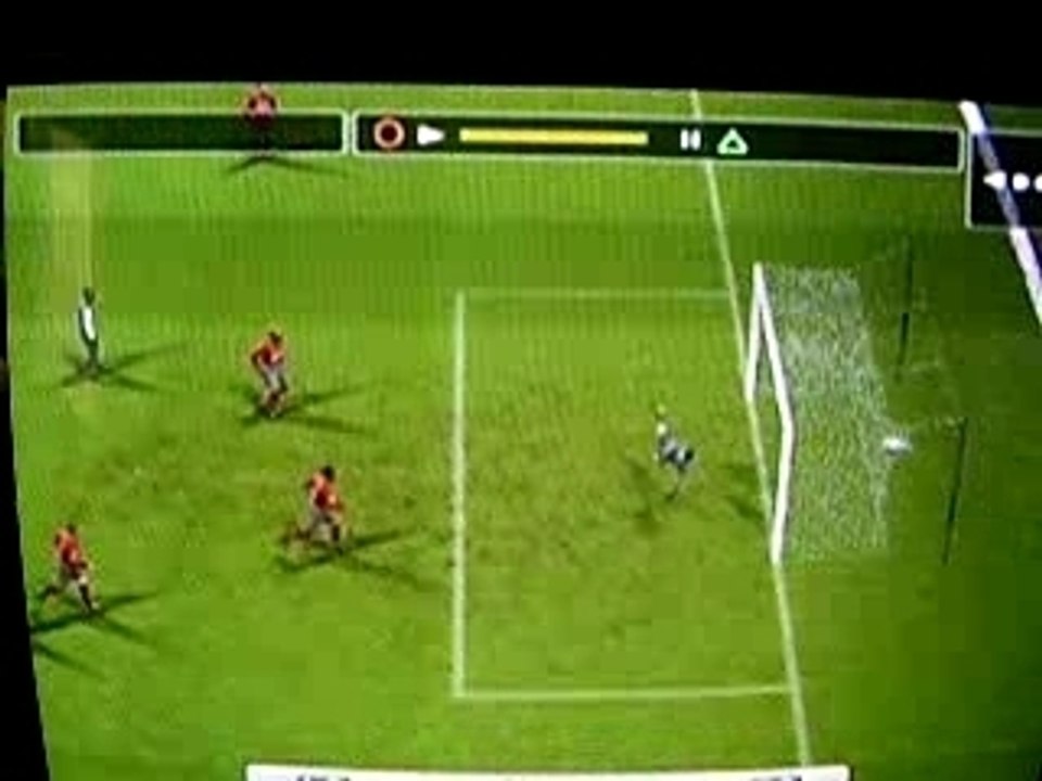 Pele Superbe action 1 touche de balle