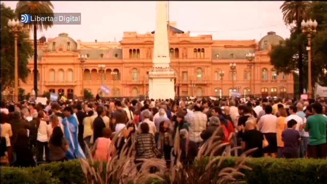 Miles de argentinos protestan por la muerte de Nisman