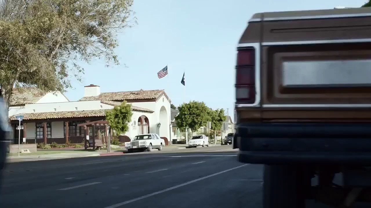 2015 Budweiser Super Bowl Commercial “Lost Dog” _ Budweiser #BestBuds