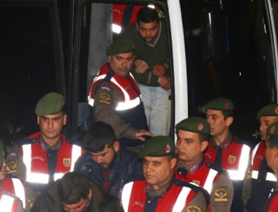 Özgecan'ın Katil Zanlısı Genç Kızın Ellerini Hayattayken Kesmiş