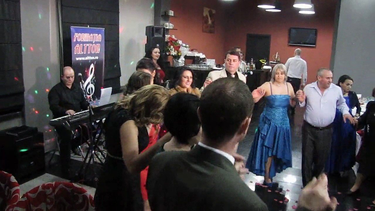 CANTECE PENTRU MIRE SI MIREASA