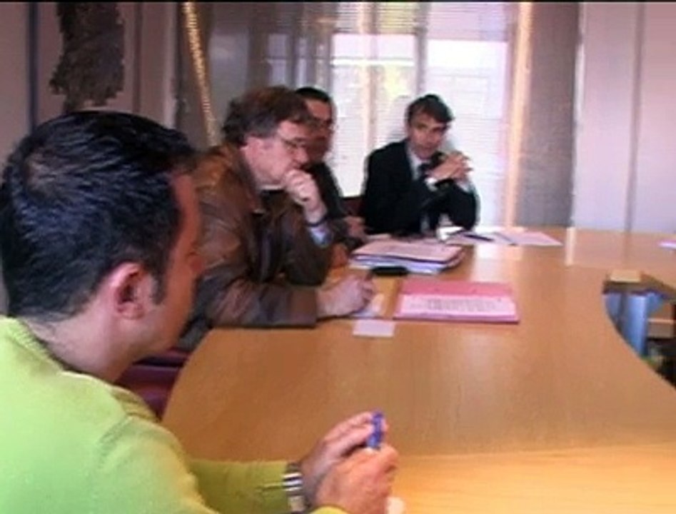 100325_JT.Grève éboueurs