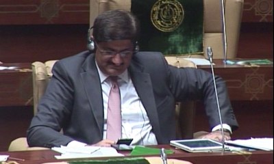 MPA's Busy with Mobiles During Sindh Assembly Meeting