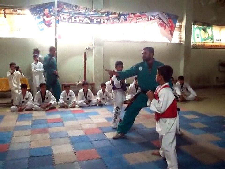 Yongmoodo sparring Omar vs Shayaan
