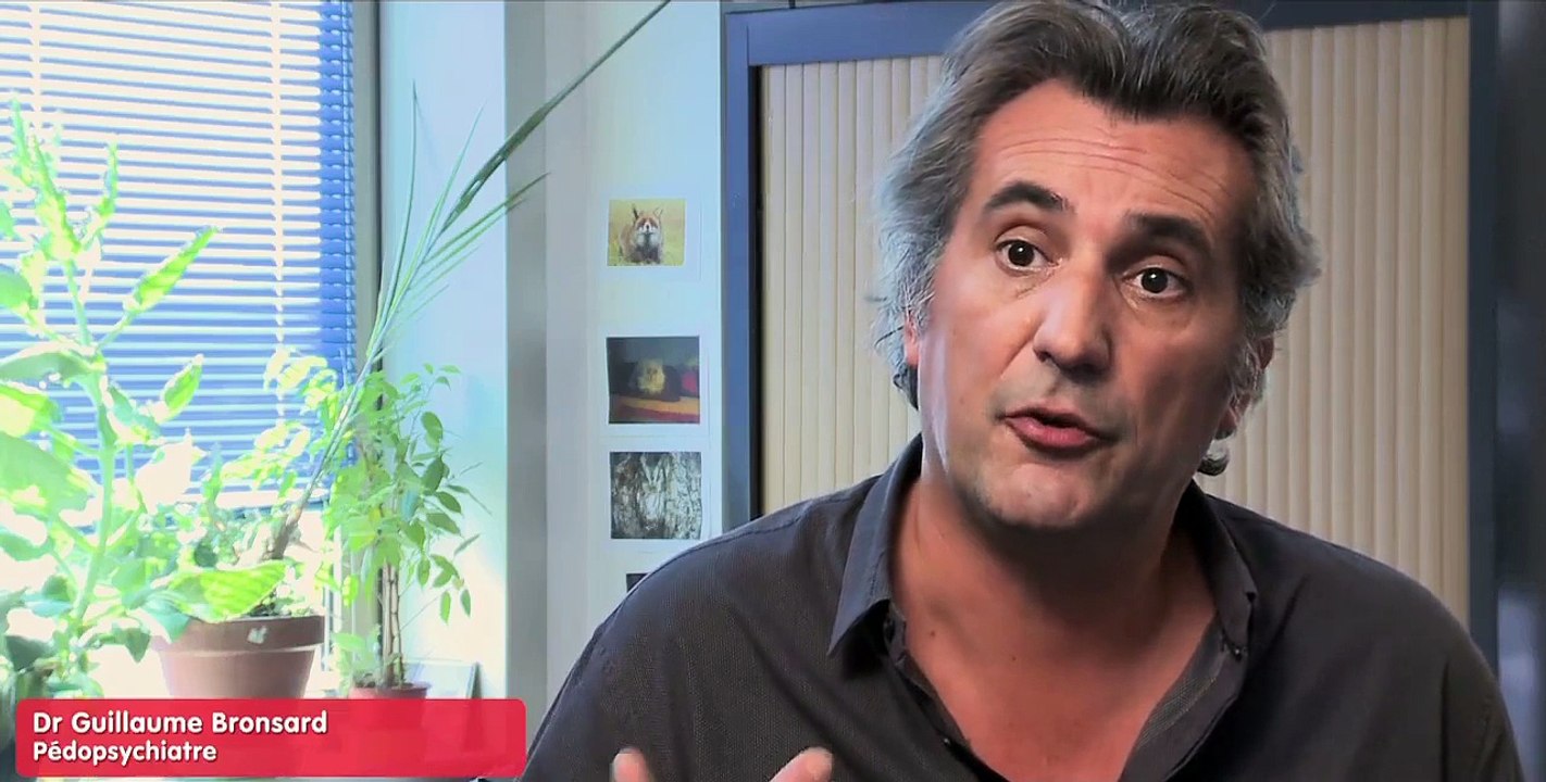 Présentation vidéo du « 119 – allô Enfance en d...