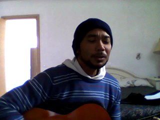 EMIL -acoustic cover of halleluyah