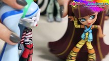 Vinyl Cleo de Nile /  Winylowa Figurka Cleo De Nile - Monster High - CFC83 CFC87 - Recenzja