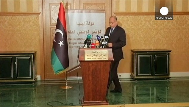 لجيش المصري يقصف مواقع لتنظيم الدولة الإسلامية في ليبيا .