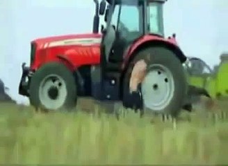 Balya Makinasında Adam Canlı Olarak Balyalandı