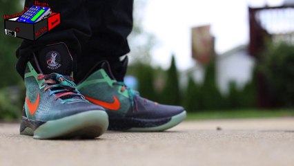 Nike Hyperdunk Blake Griffin SE Samples Galaxy On Feet