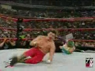 WWE - Jeff Hardy vs Eddie Guerrero